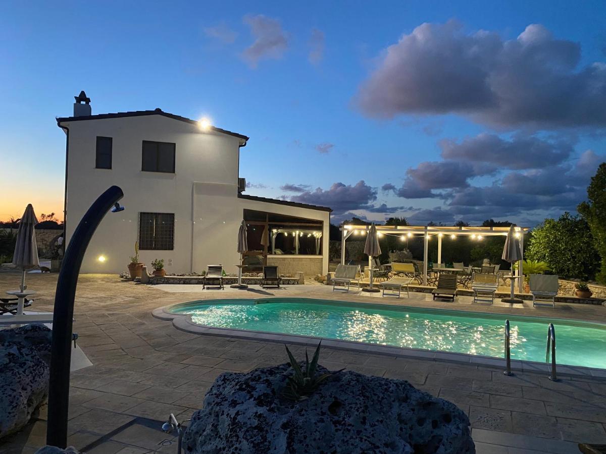 Agriturismo Masseria Saittole Carpignano Salentino Kültér fotó