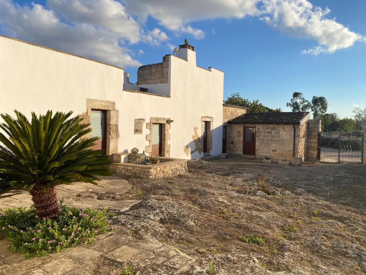 Agriturismo Masseria Saittole Carpignano Salentino Kültér fotó