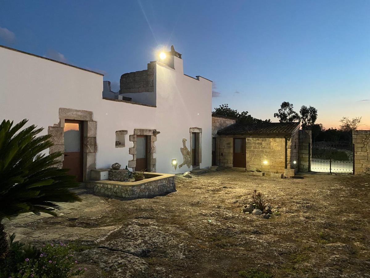 Agriturismo Masseria Saittole Carpignano Salentino Kültér fotó