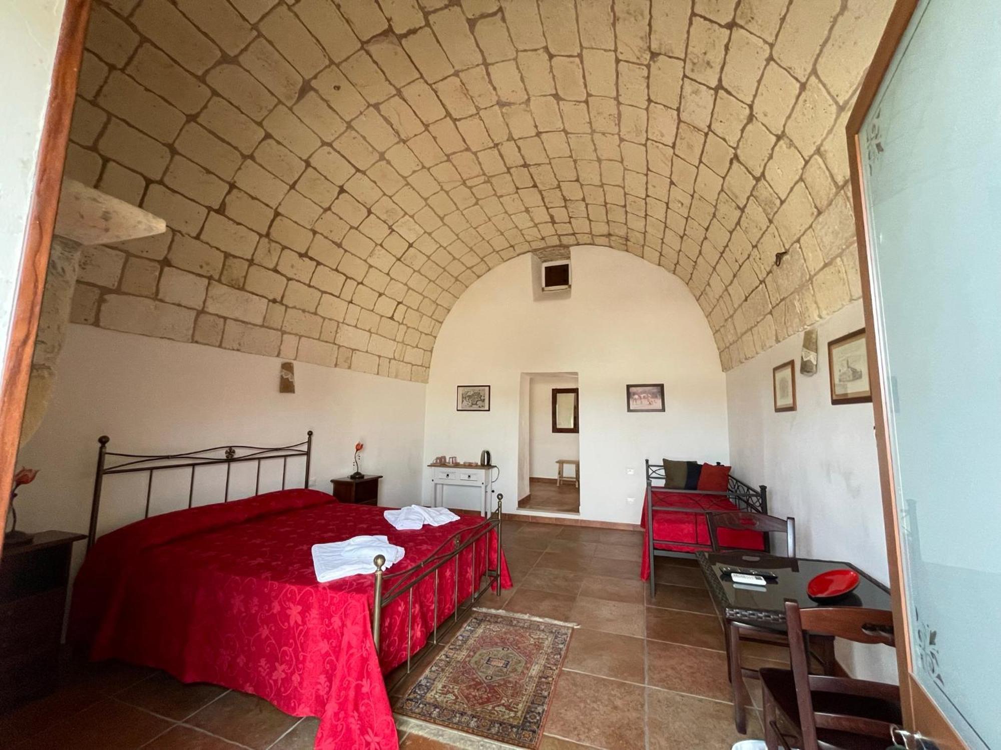 Agriturismo Masseria Saittole Carpignano Salentino Kültér fotó